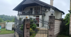Luksuzna Vila, Kolobara