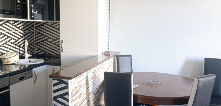 Stan površine 57m2, Bulevar